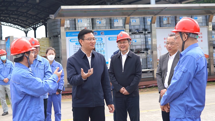 王雄飞市长一行莅临贝博体育在线调研指导 (1).JPG
